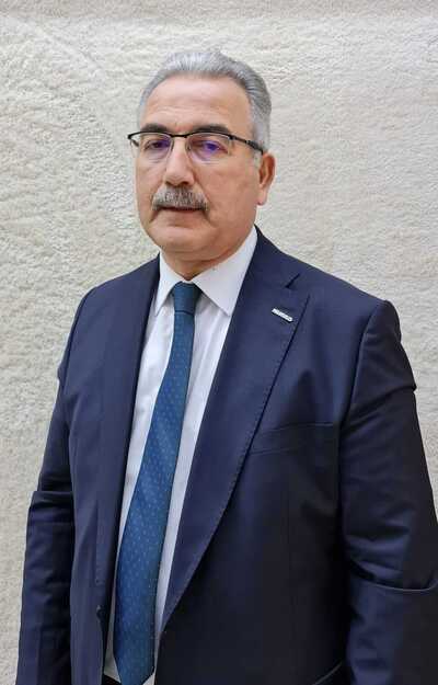 Metin Özabuş